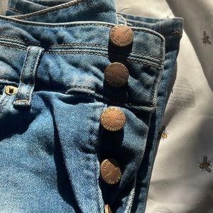 Miss Me jeans size 28, medium wash